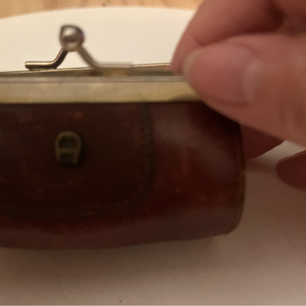 VINTAGE Etienne Aigner Coin Purse - Picture 11 of 11